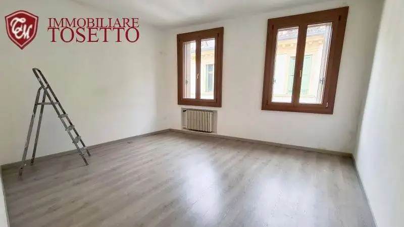 Appartamento in vendita a Vicenza