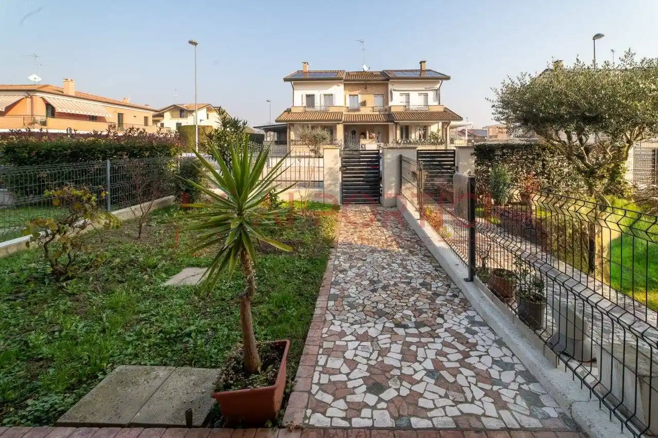 Villetta a schiera - foto 3