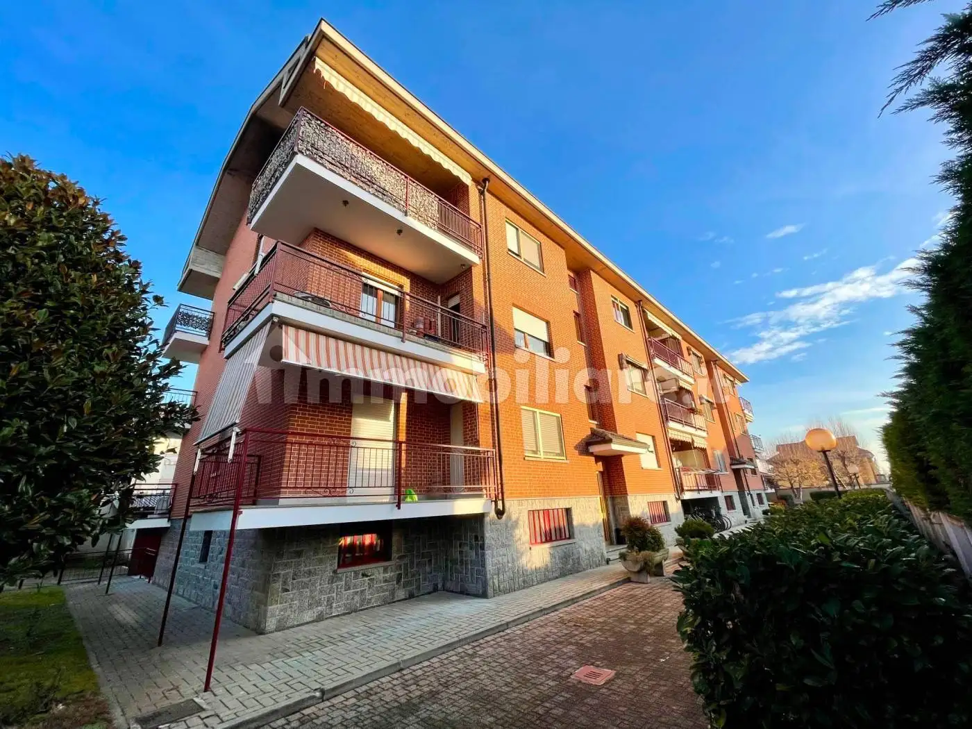 Appartamento in affitto a None