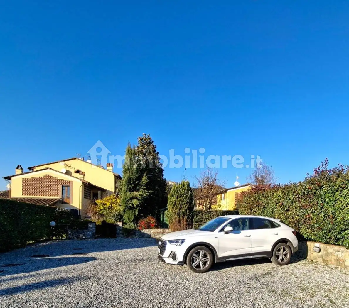 Appartamento in vendita a Lucca