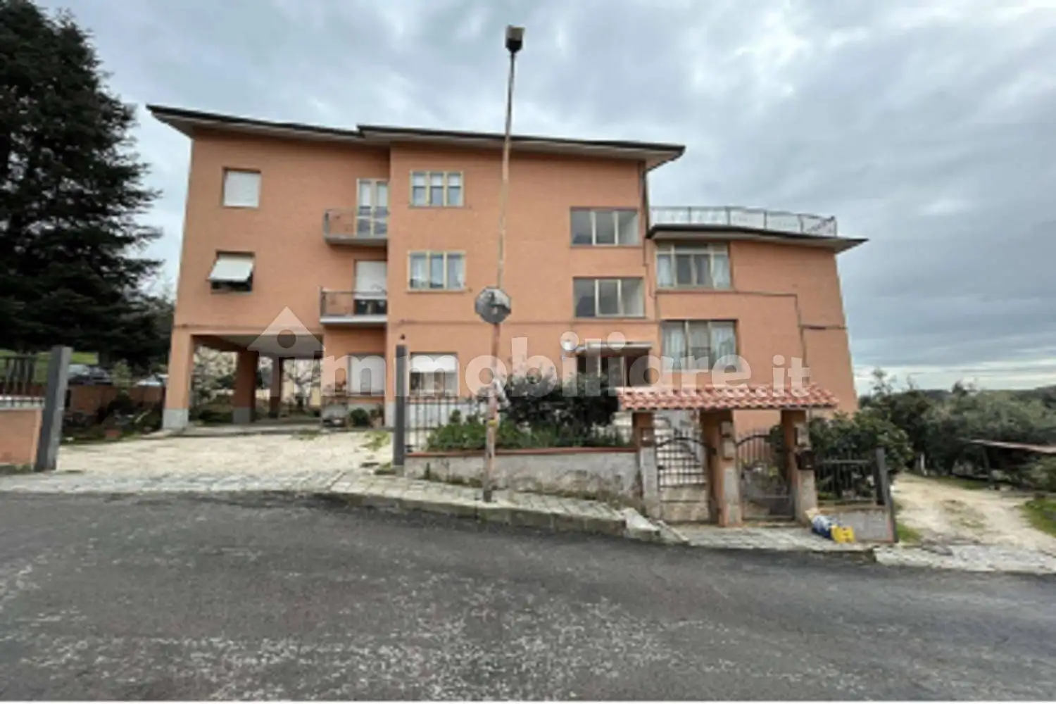 Appartamento in asta a Loreto