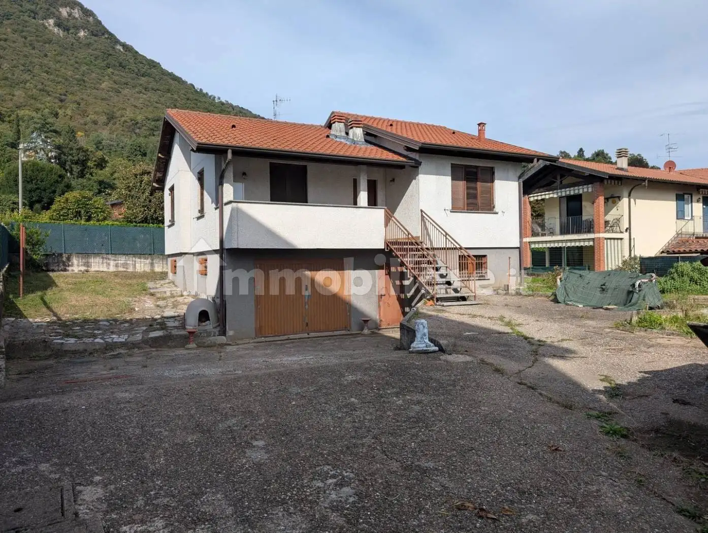 Villa unifamiliare via Giuseppe Mazzini 18, Centro, Bisuschio - foto 3