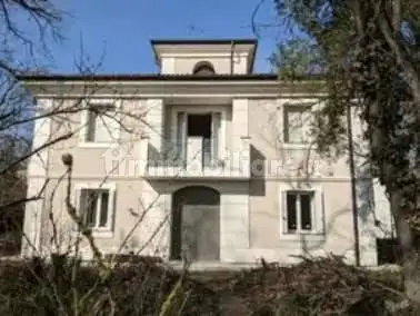 Villa in asta a San Felice sul Panaro