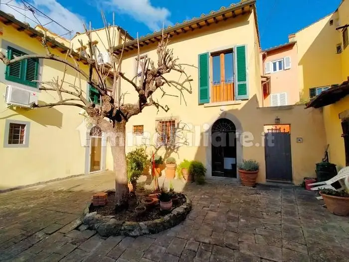 Appartamento in vendita a Firenze