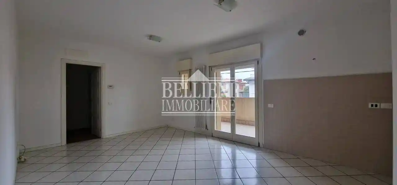 Trilocale via Peschiera, San Bortolo, Vicenza - foto 2