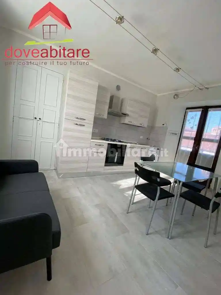 Bilocale piazza san donato, 0, Centro Storico, Pinerolo - foto 2