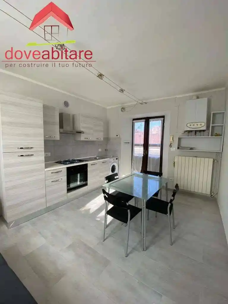 Bilocale piazza san donato, 0, Centro Storico, Pinerolo - foto 4