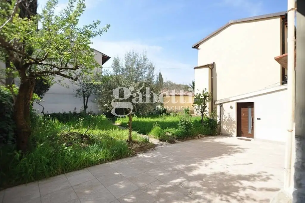 Appartamento in vendita a Firenze