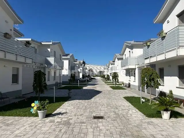 Villa in vendita a Milan