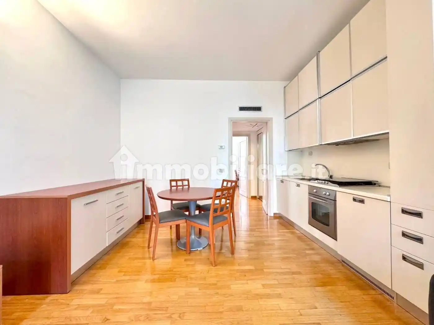 Bilocale via Correggio 41, De Angeli, Milano - foto 3