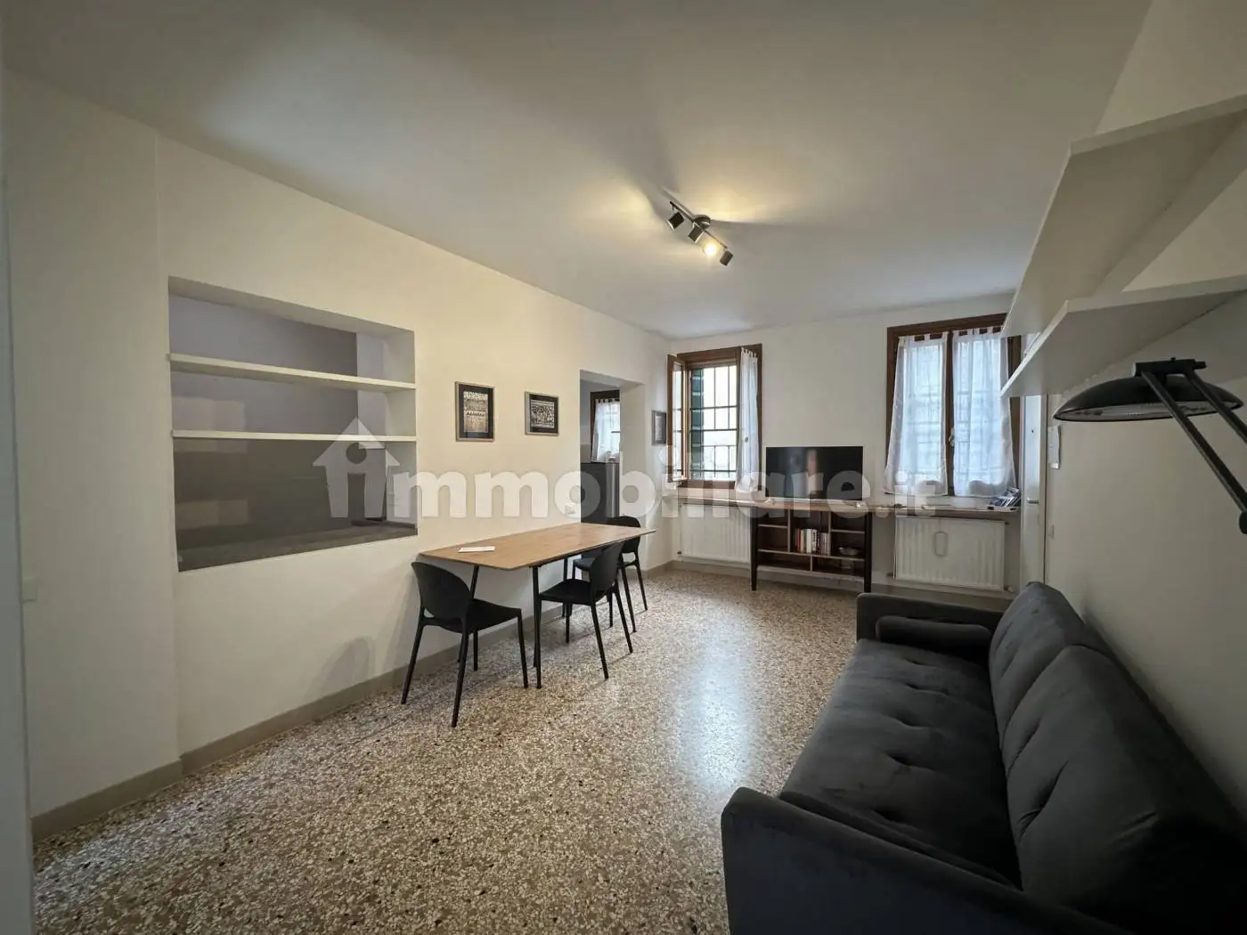 Bilocale piazza San Leonardo, Piazza dei Signori, Treviso - foto 2