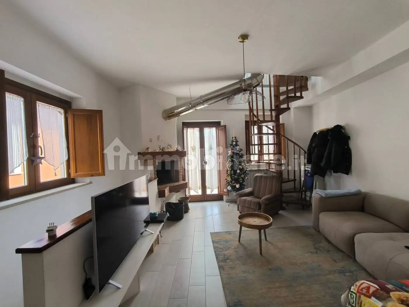 Terratetto unifamiliare via piazza Centrale, Bagno - Monticchio, L'Aquila - foto 5