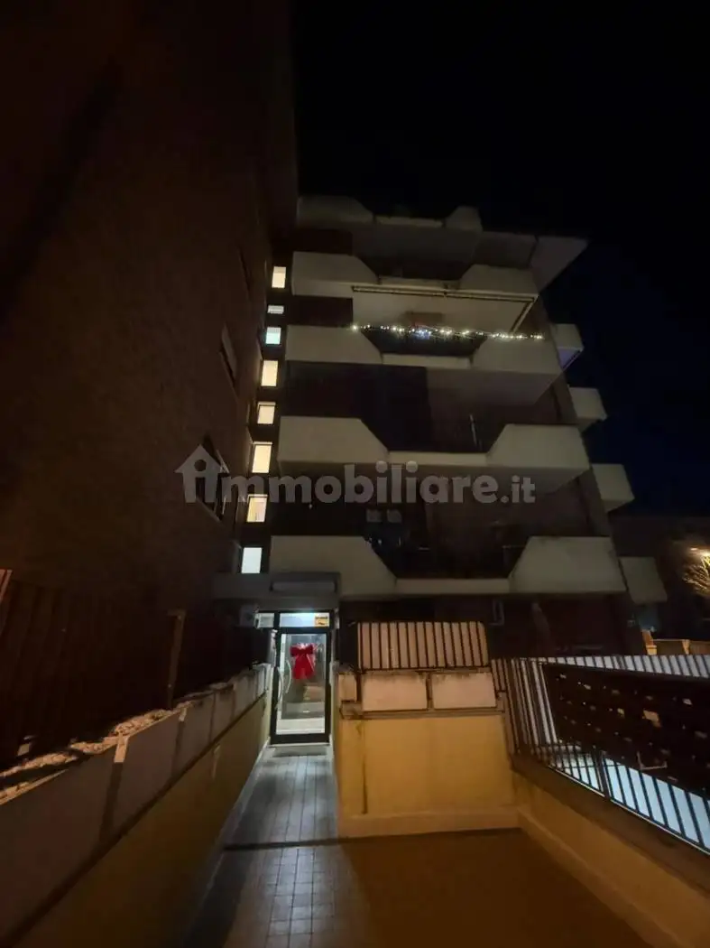 Bilocale via Caltanissetta, Semicentro, Aprilia - foto 2