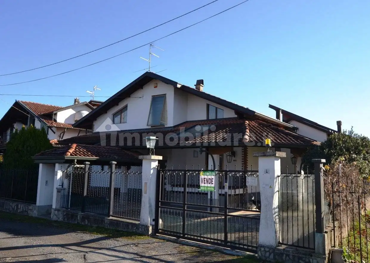 Villa in vendita a Gaglianico