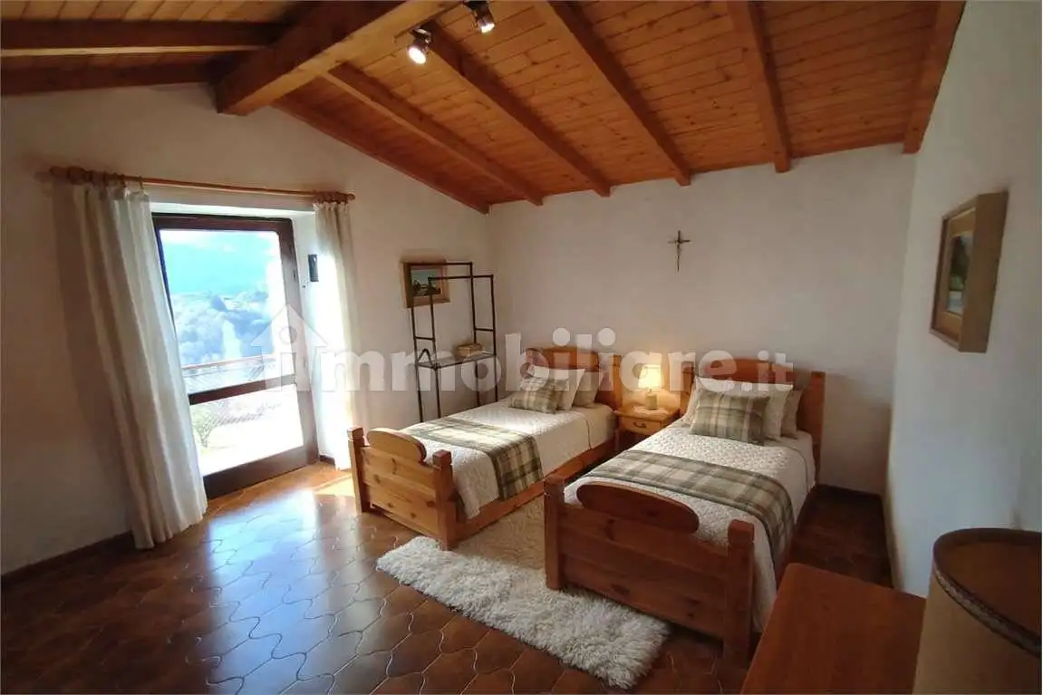 Bilocale buono stato, terzo piano, Crosano, Brentonico - foto 3