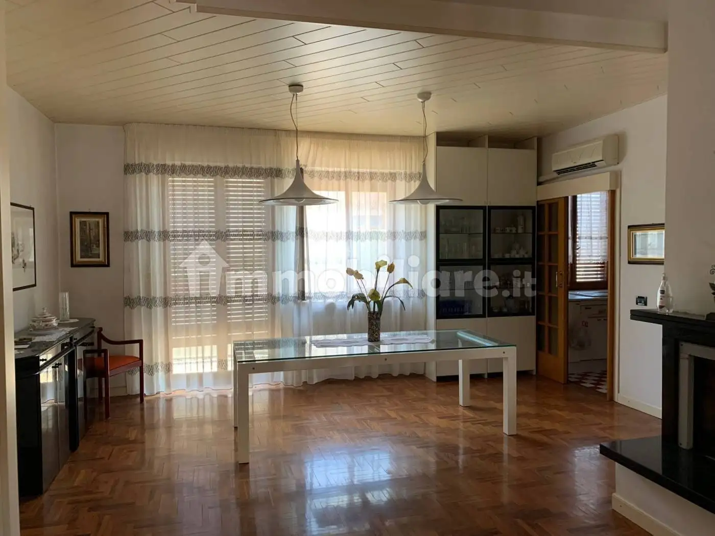 Villa in vendita a Tolentino