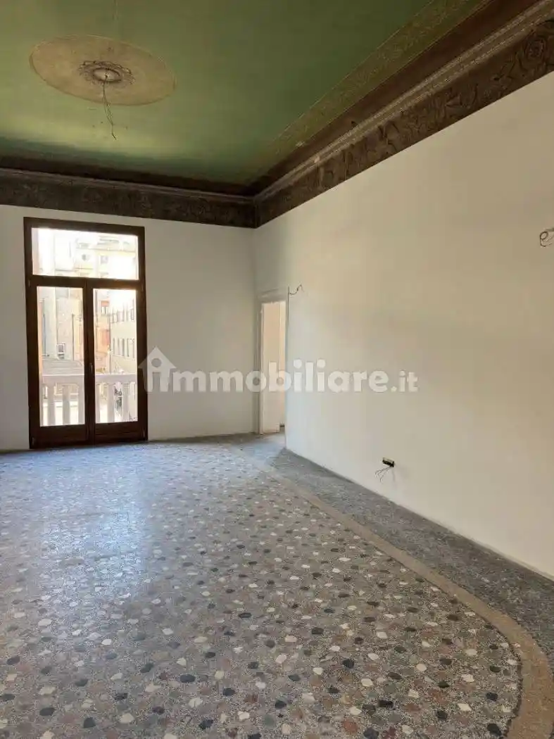 Quadrilocale via del Santo, Santo, Padova - foto 5