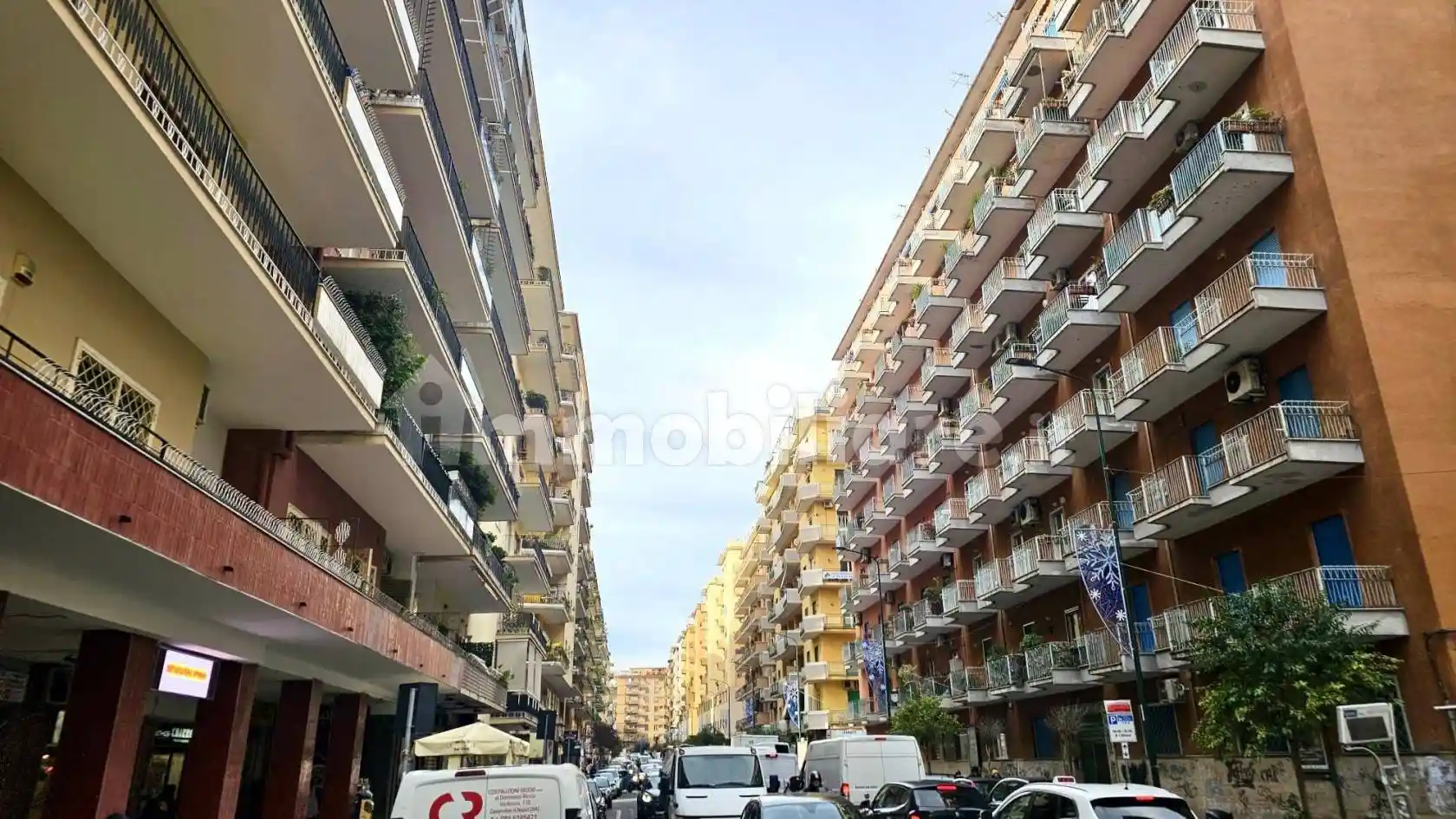 Quadrilocale via Francesco Cilea 56, Vomero, Napoli - foto 2