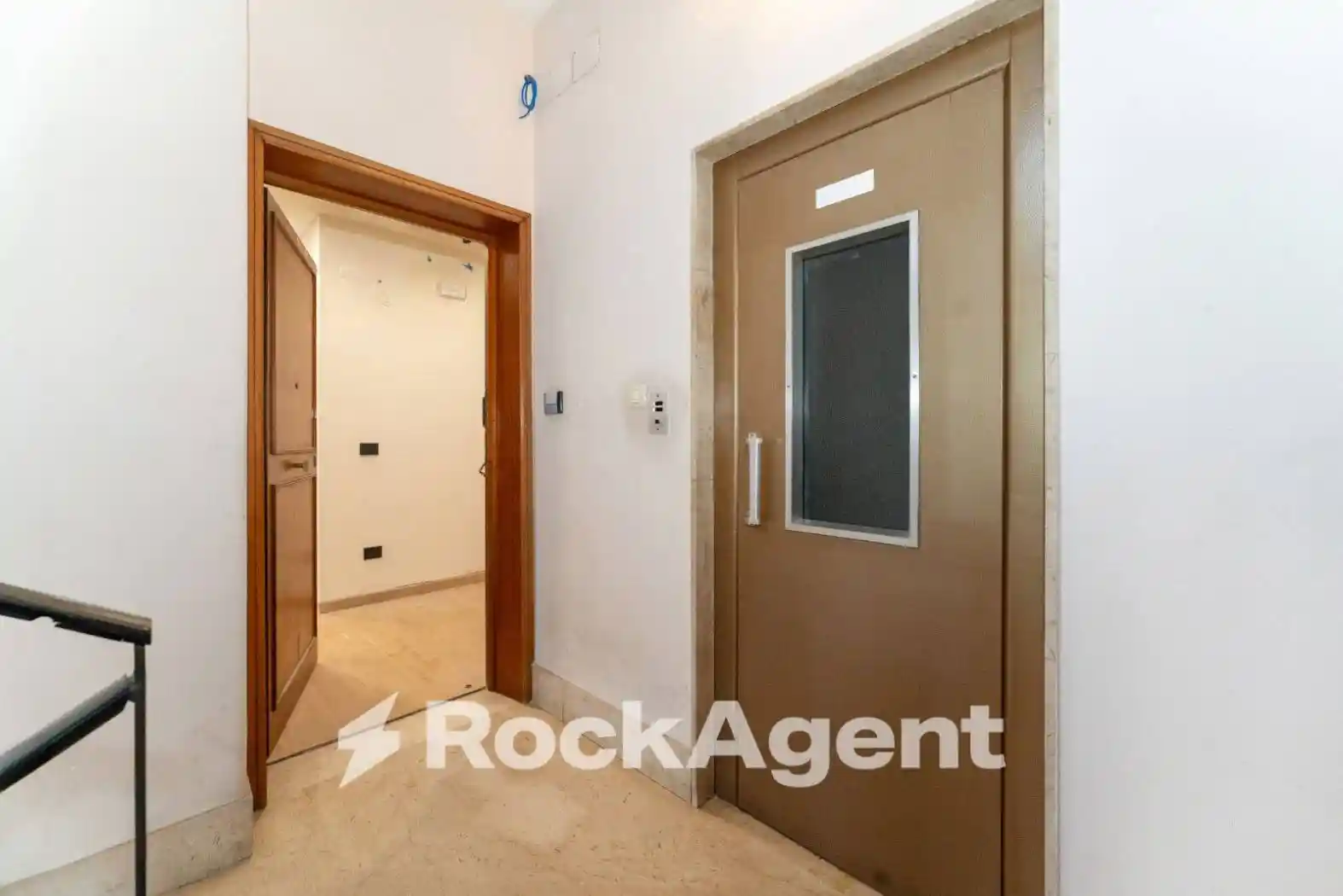 Trilocale via Don Luigi Sturzo, 142, Centro Storico, Catania - foto 3