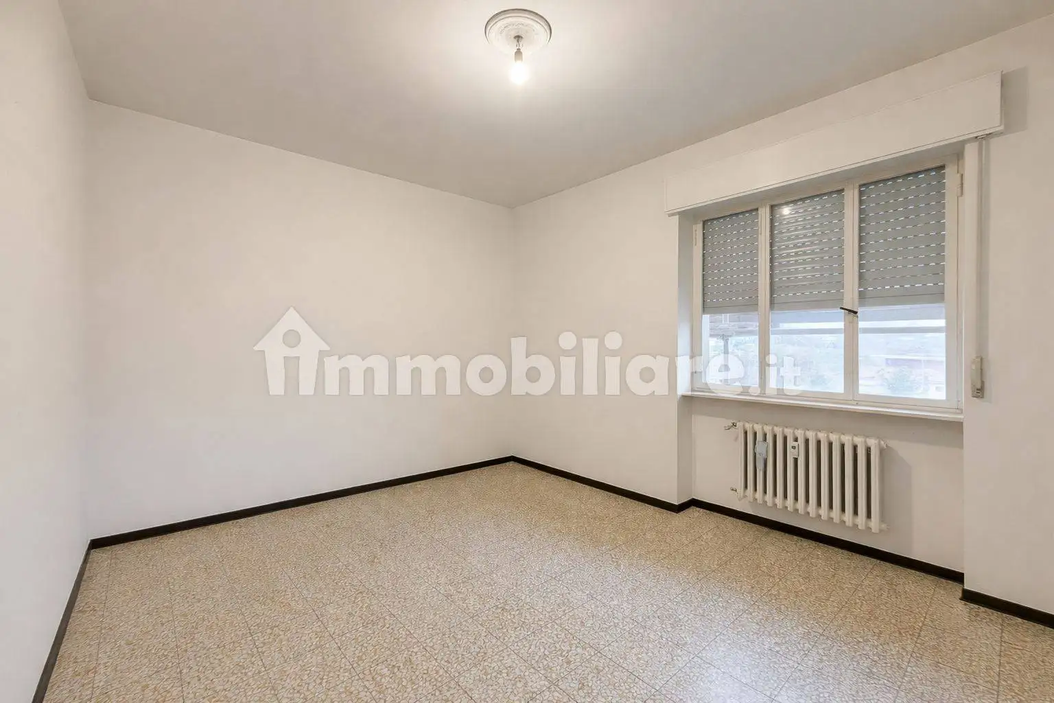 Trilocale via Carlo Bussinello, Canelli - foto 4