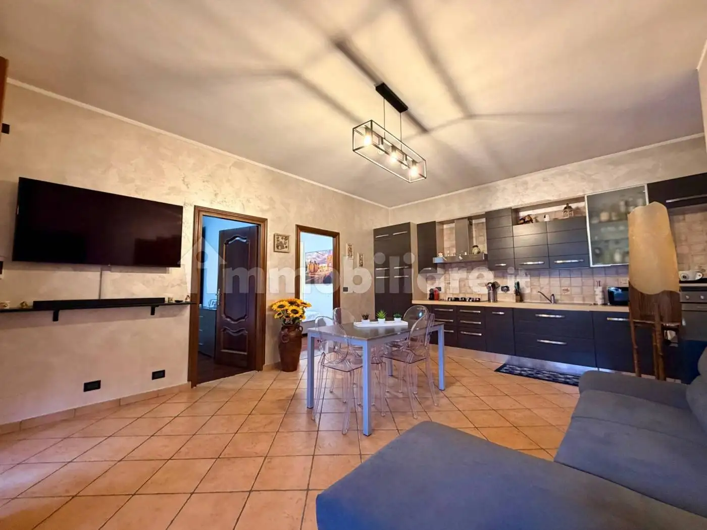 Trilocale buono stato, primo piano, Centro, Vinovo - foto 3