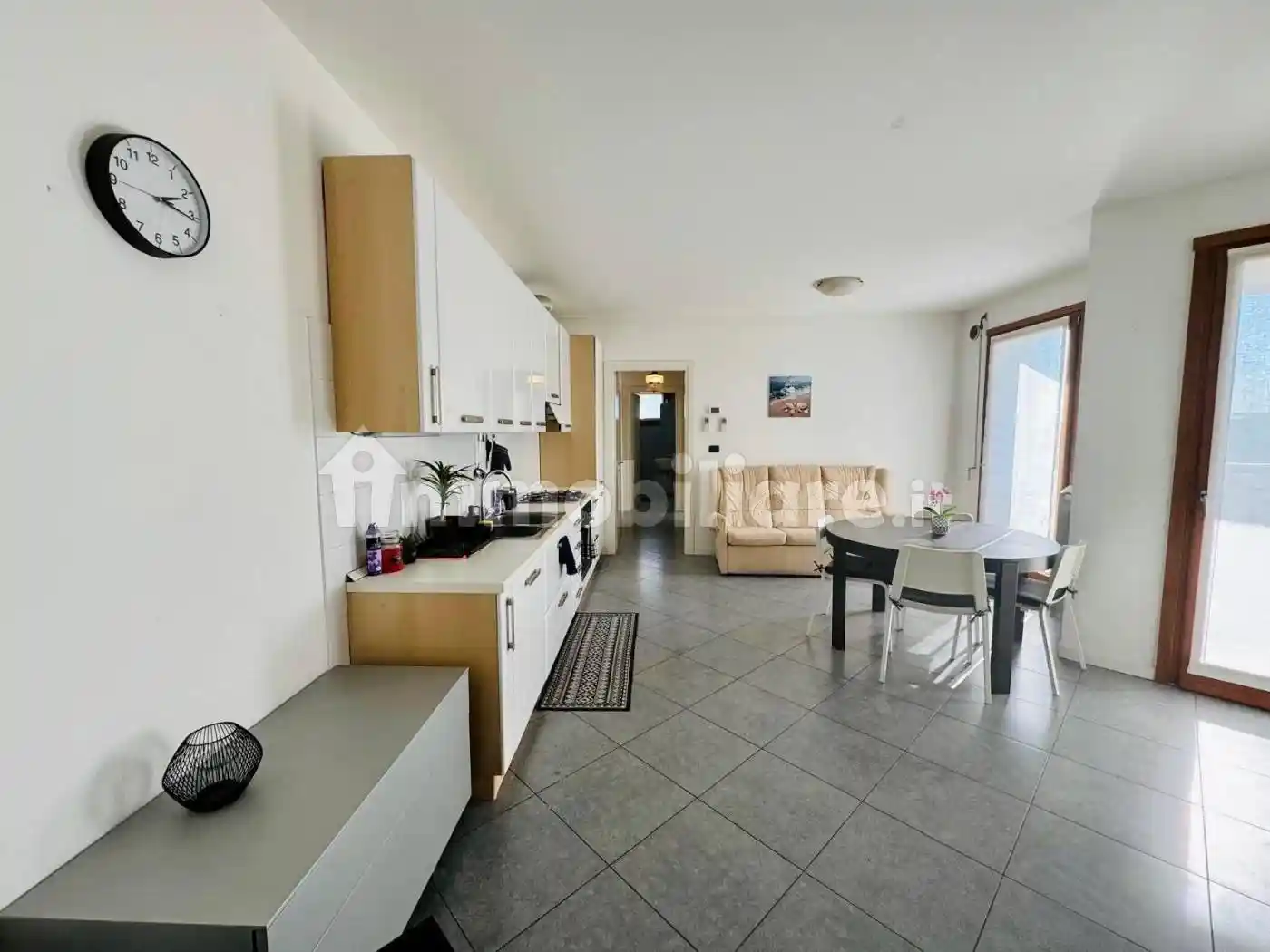 Trilocale via Riccardo Zandonai 1, Cipressina, Venezia - foto 5