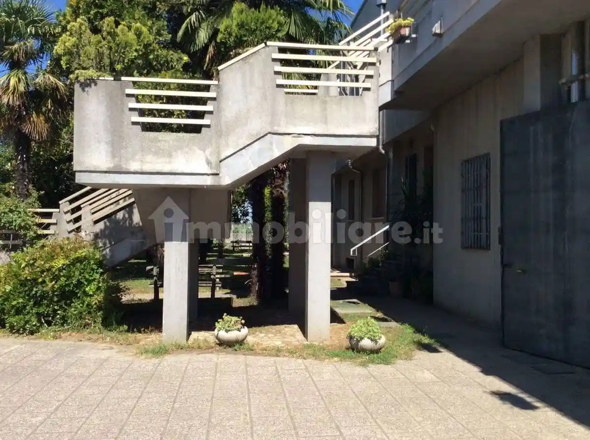 Palazzo - Edificio - foto 2