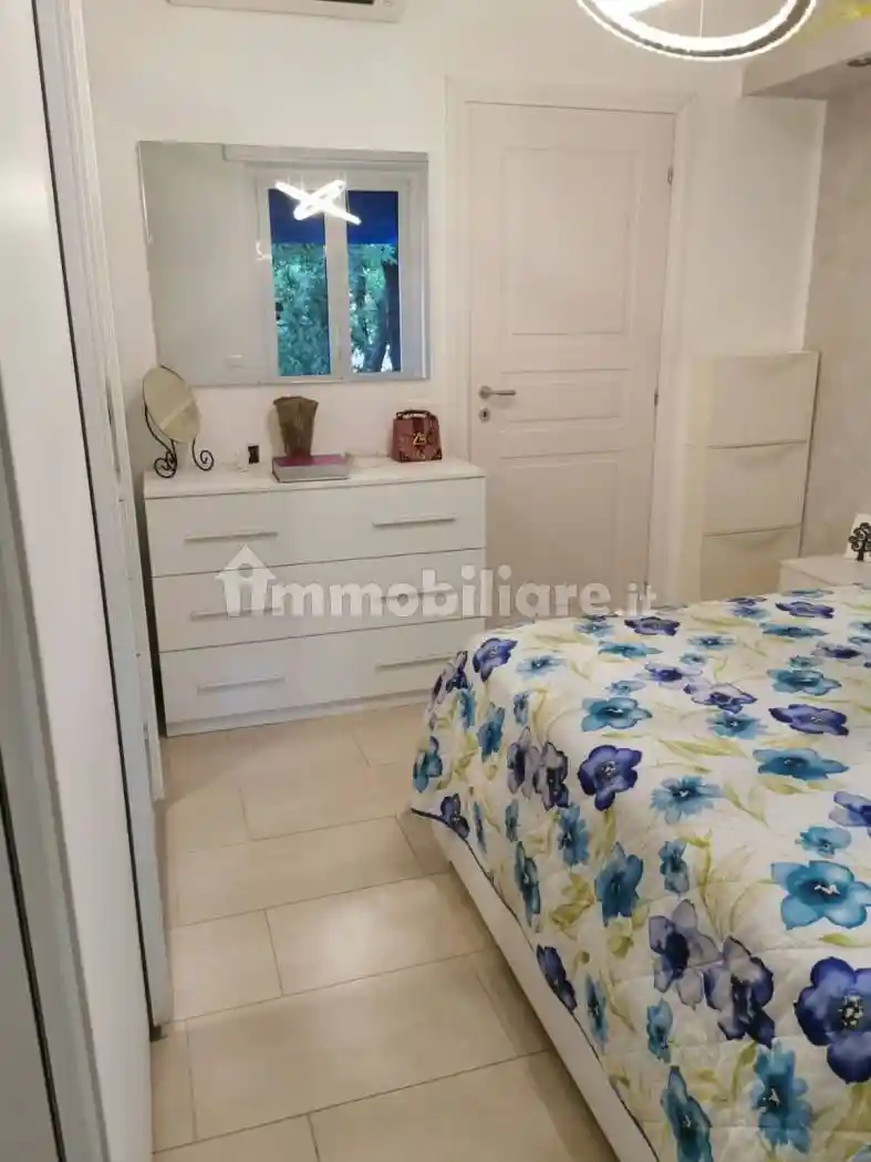 Bilocale via Jacopo Dal Verme 1, Isola, Milano - foto 5