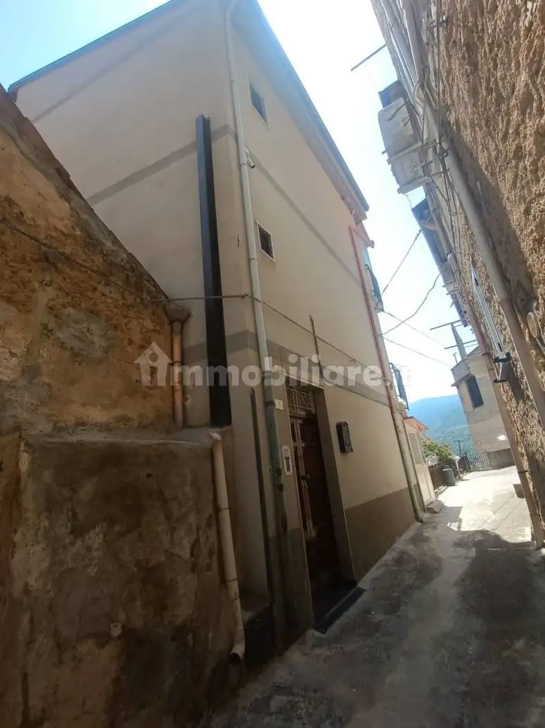 Terratetto unifamiliare via dei Grifoni, Alcara li Fusi - foto 4