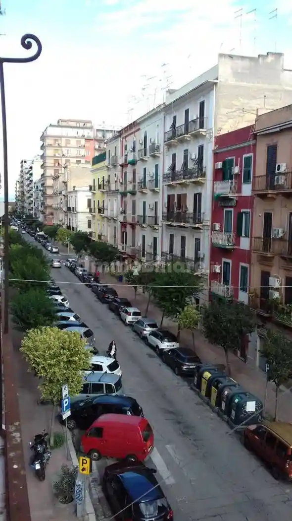 Appartamento via Giuseppe Mazzini, 98, Borgo, Taranto - foto 2