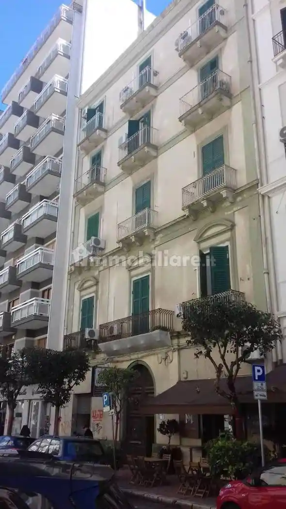 Appartamento in vendita a Taranto