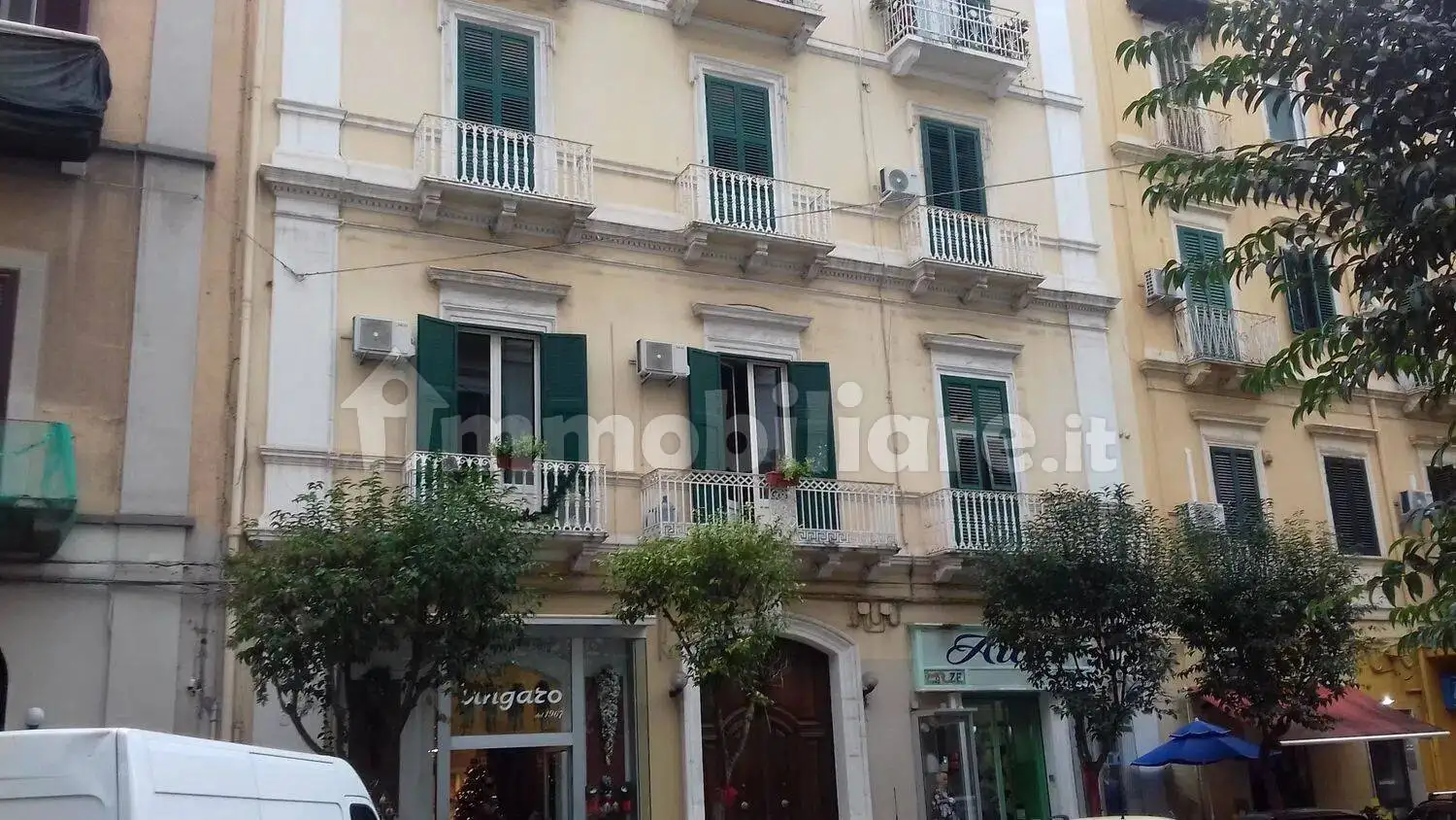 Appartamento in affitto a Taranto