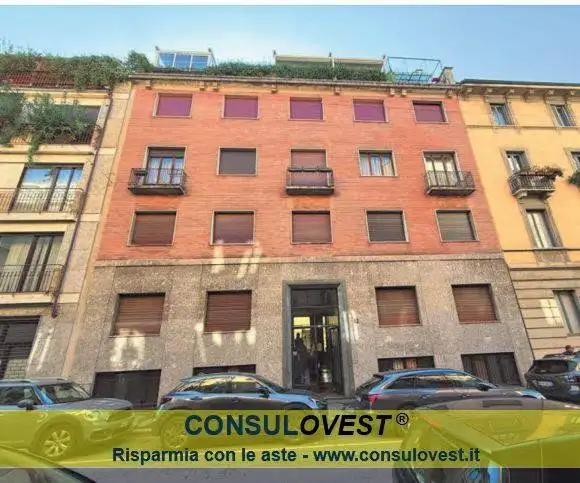 Appartamento in asta a Milano