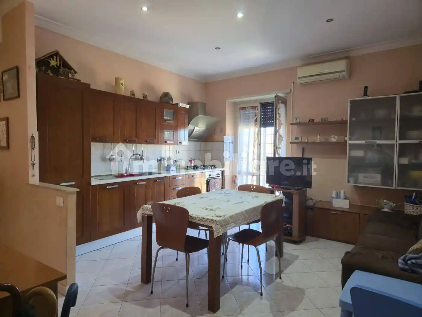 Trilocale via del Passero Solitario 4, Tor Tre Teste - Torre Maura, Roma - foto 3