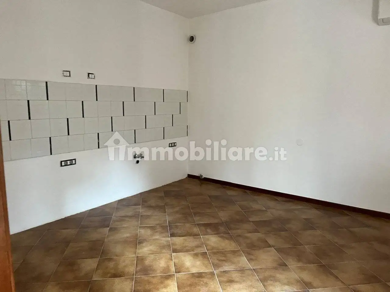 Quadrilocale buono stato, piano terra, Centro, Arquà Polesine - foto 4