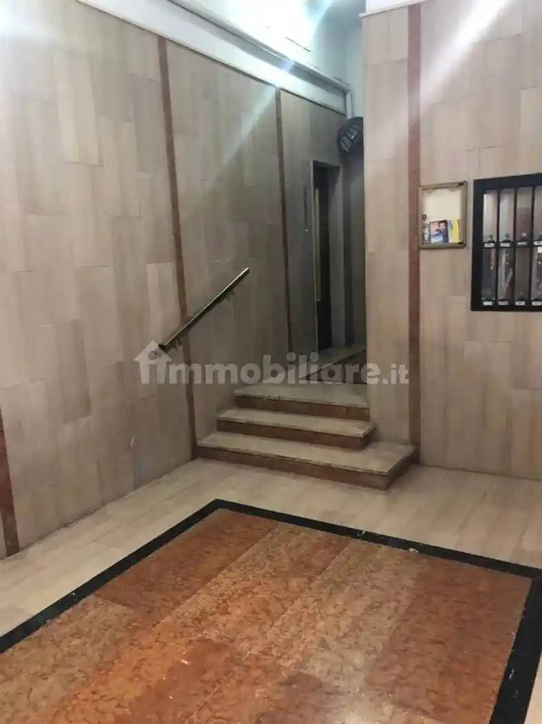 Quadrilocale via Cesare Battisti, 3, Tre Carrare, Taranto - foto 2