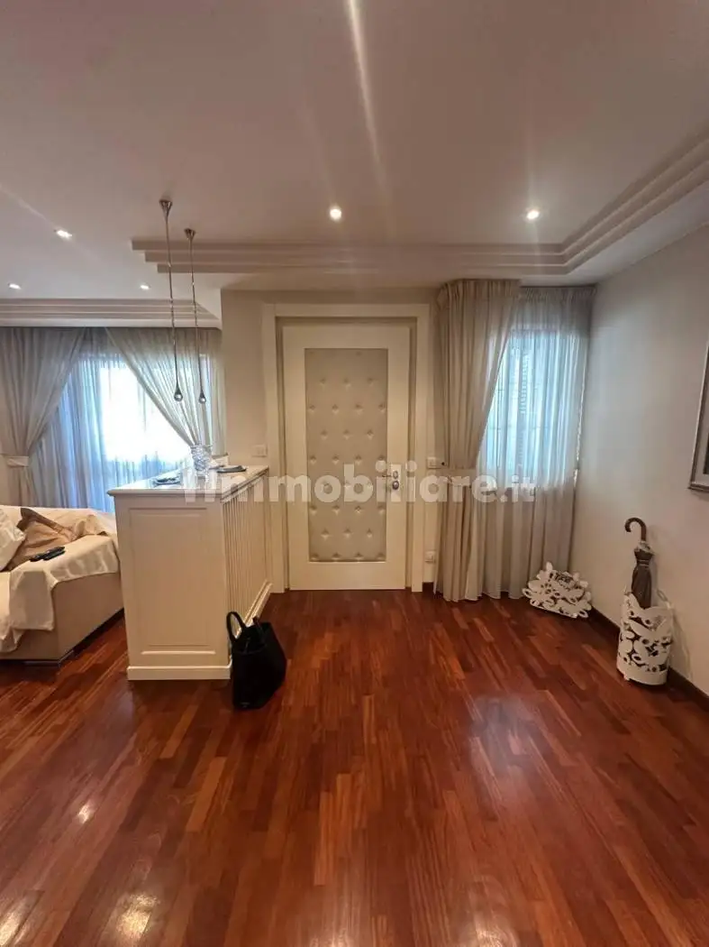 Villa unifamiliare piazza Torlonia, Centro, Avezzano - foto 2