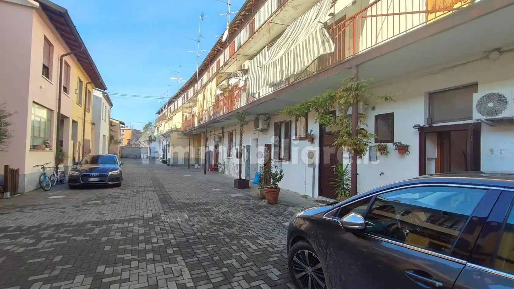 Bilocale via Monte Grappa 4, Centro, Brugherio - foto 3