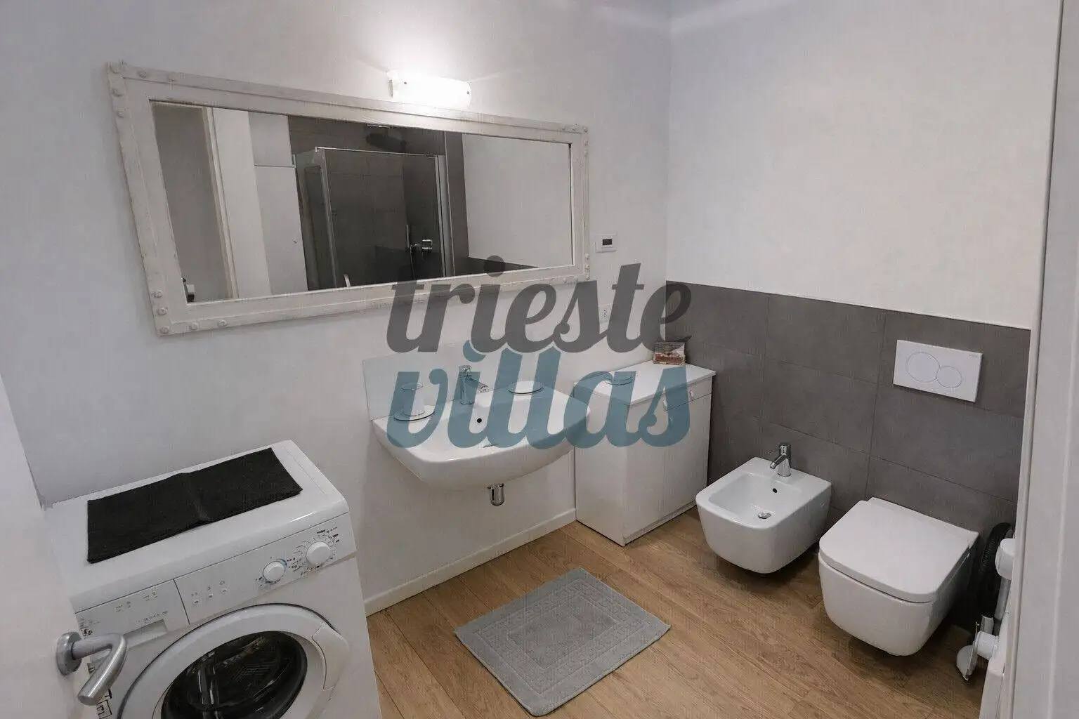 Bilocale via Roma 24, Borgo Teresiano, Trieste - foto 2