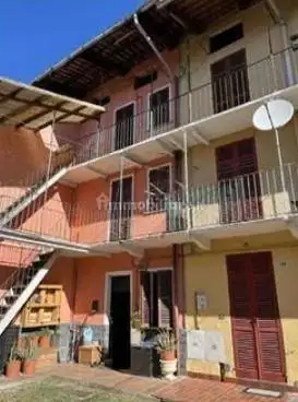 Casa indipendente in asta a Gaglianico