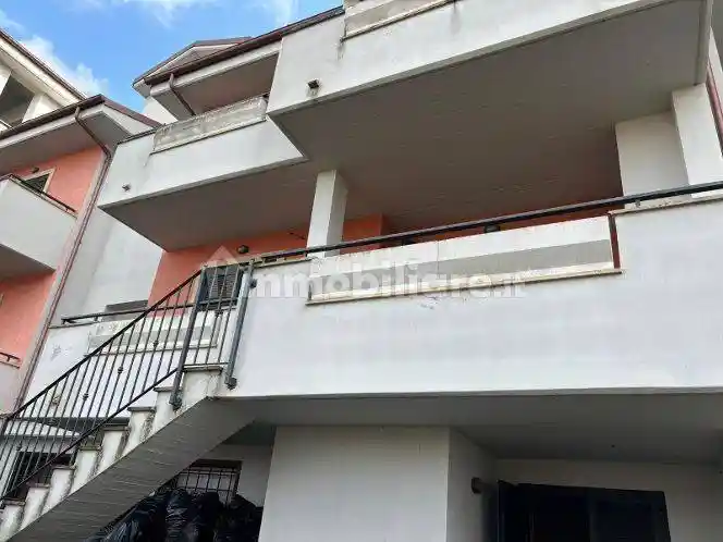 Trilocale via Carlo Tincani 30, Massimina, Roma - foto 5