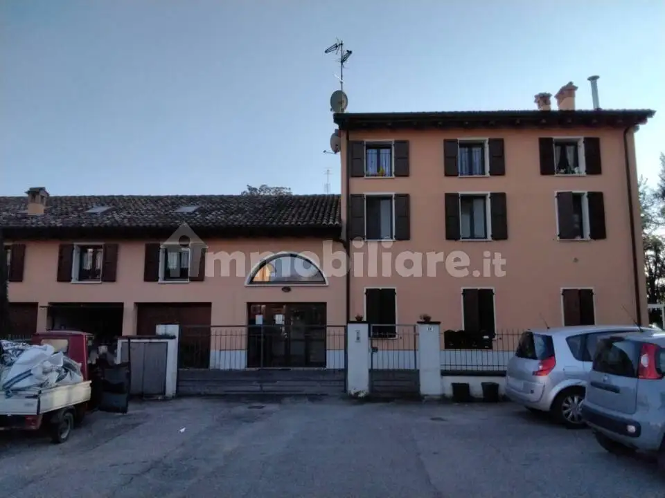 Appartamento in asta a Campagnola Emilia