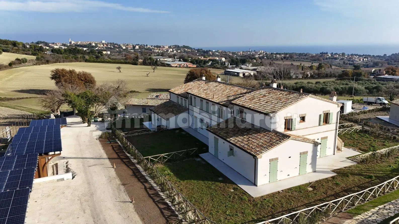 Appartamento in vendita a Sirolo