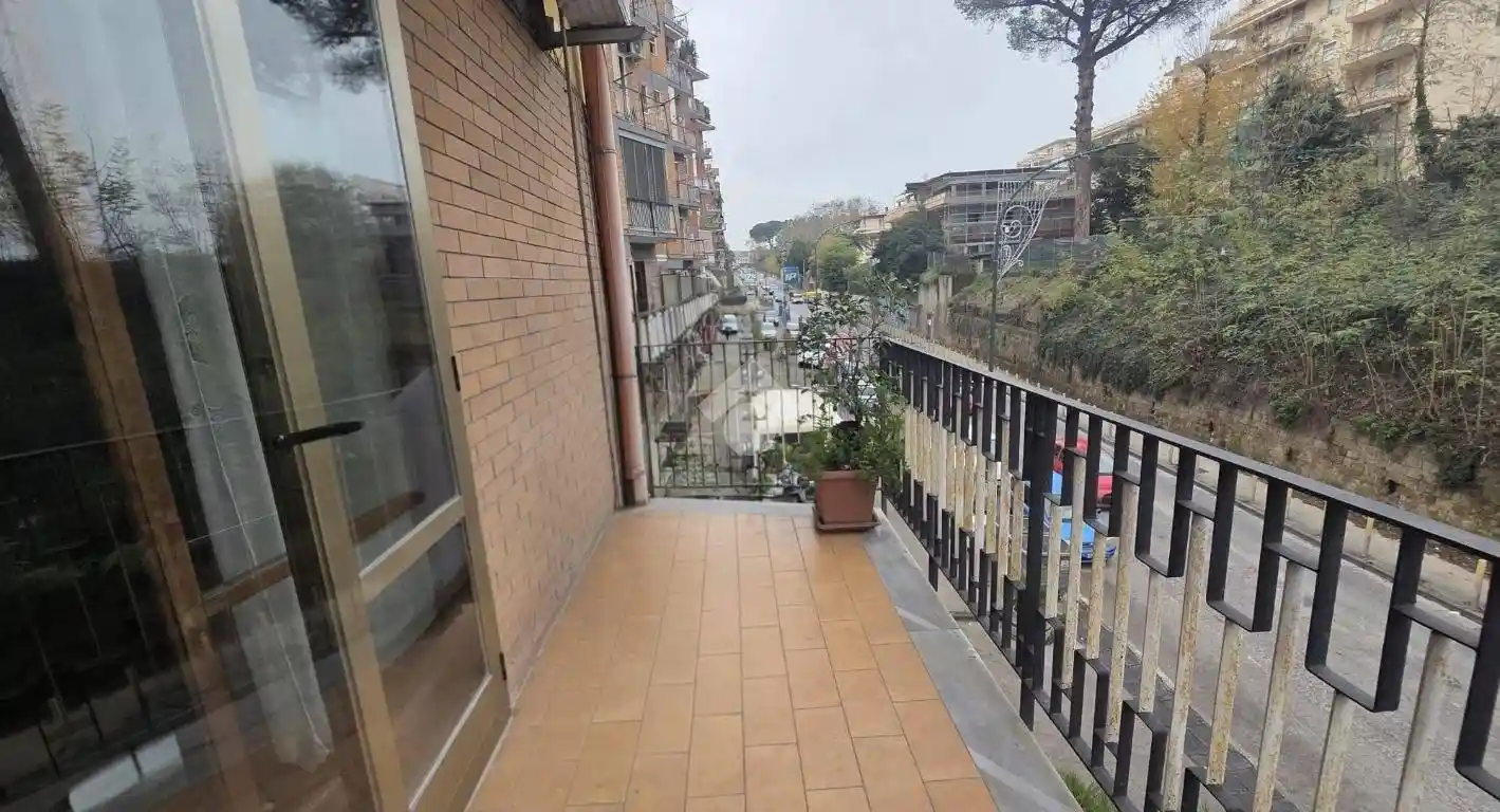 Trilocale via Emilio Scaglione 11, Chiaiano, Napoli - foto 3