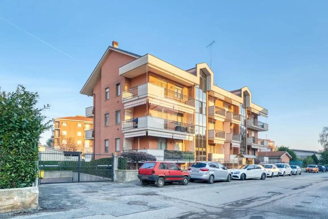 Appartamento in vendita a Piossasco