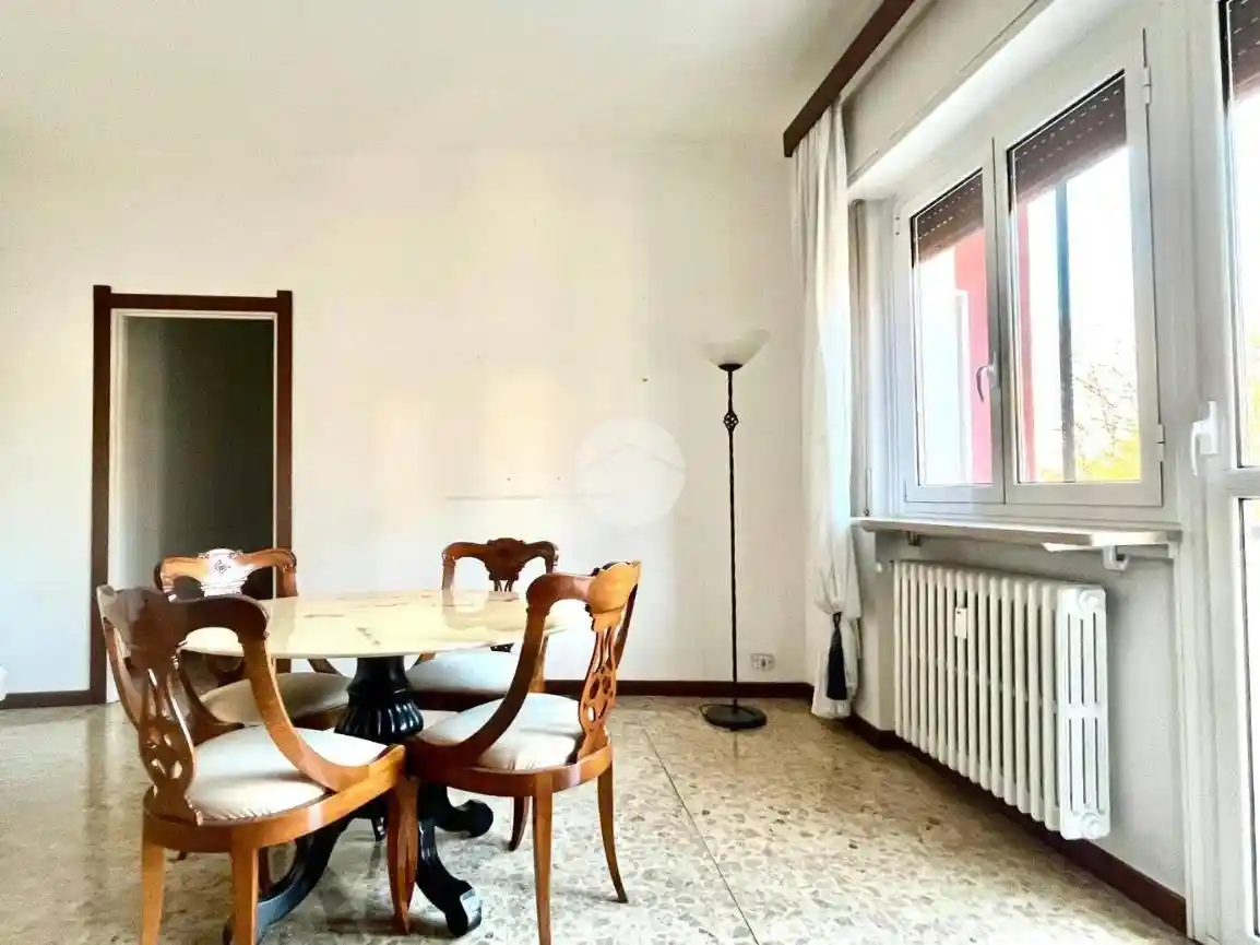 Trilocale via G. Donizetti 51, Centro, Carate Brianza - foto 2