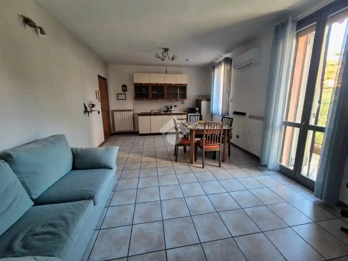 Bilocale via Giacomo Matteotti 22, Centro, Cornate d'Adda - foto 3