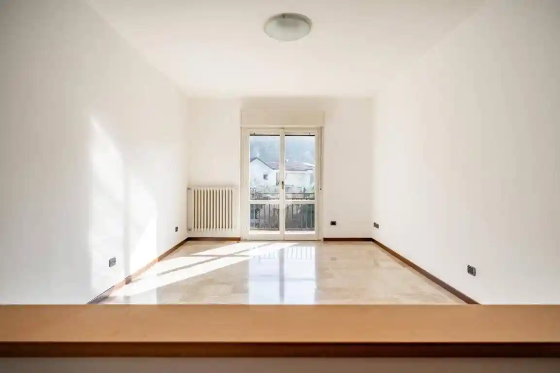 Quadrilocale via Papa Giovanni XXIII 010, Centro, Dolzago - foto 2