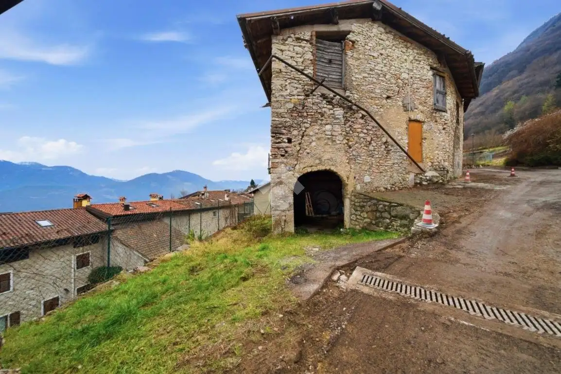 Appartamento in vendita a Isera