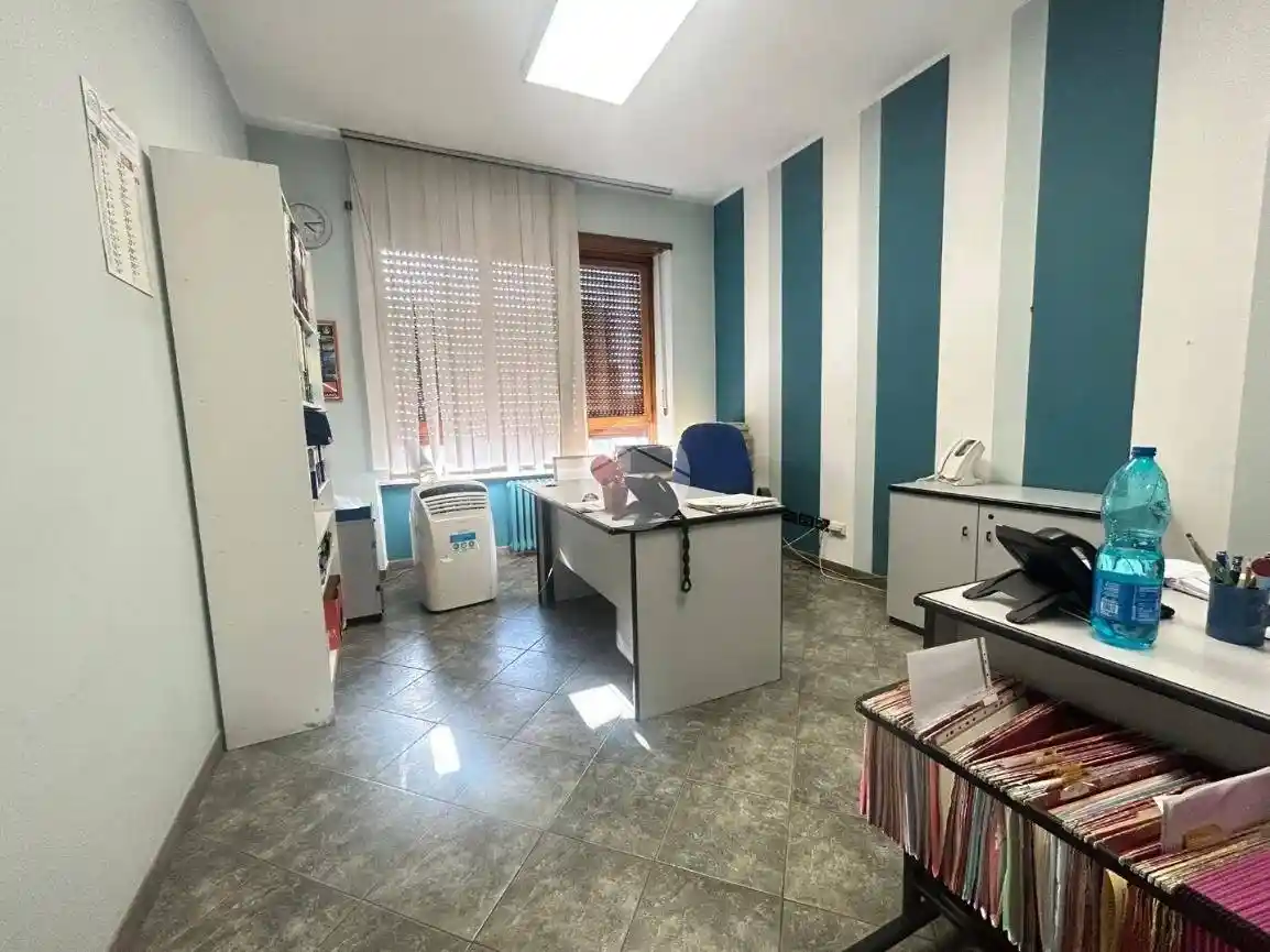 Appartamento via Martiri della Libertà 10, Centro Storico, Moncalieri - foto 2